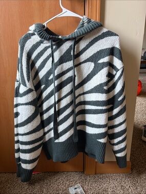 Nine West Green and White Zebra-Stripe Hoodie Sweater
